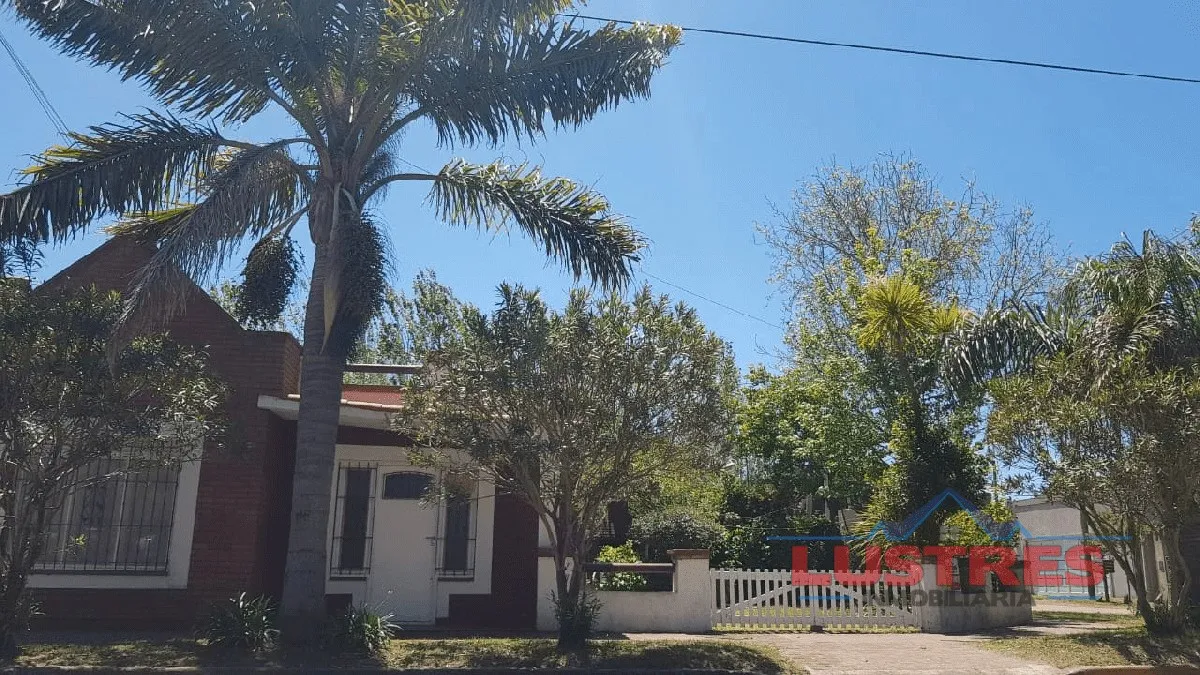 Casa Chalet  En Venta En Santa Teresita, Costa Atlántica, Buenos Aires