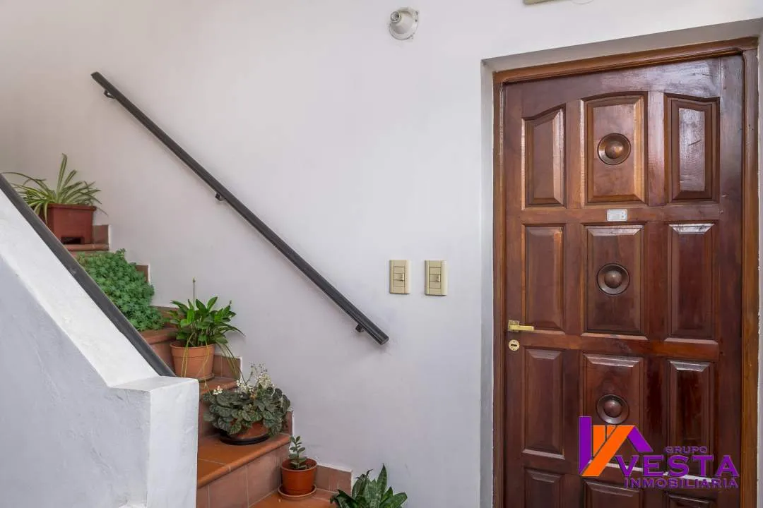 AV DEL BICENTENARIO 1800 *DEPARTAMENTO EN VENTA * IDEAL INVERSION *