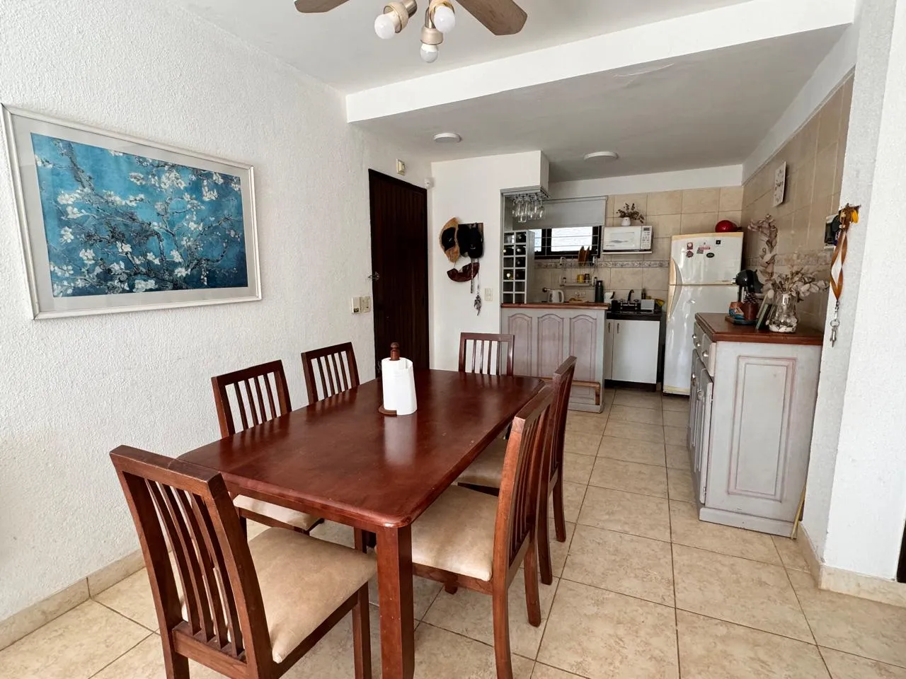 Departamento de 3 ambientes con cochera. zona duplex