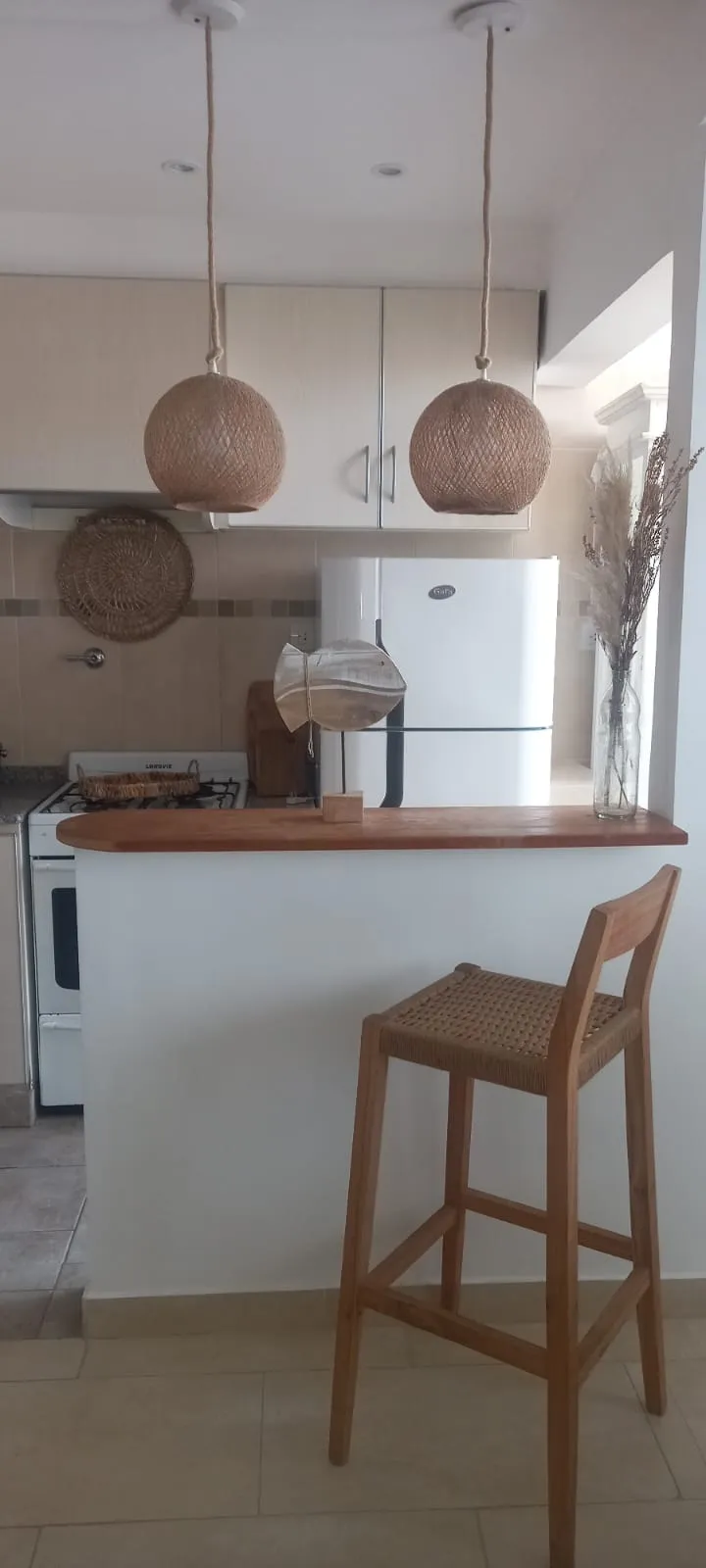 DEPARTAMENTO CON VISTA AL MAR. gran oportunidad !!!