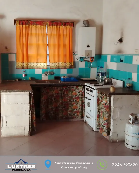 CASA EN VENTA, SANTA TERESITA