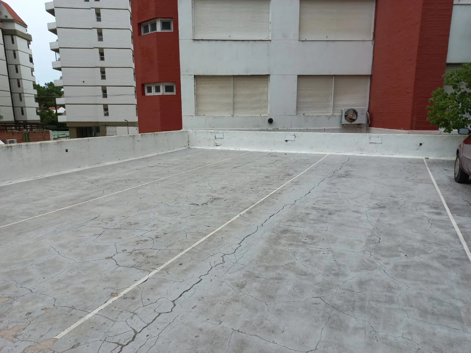 Departamento 2 Amb centro con COCHERA DOBLE , alquiler y venta