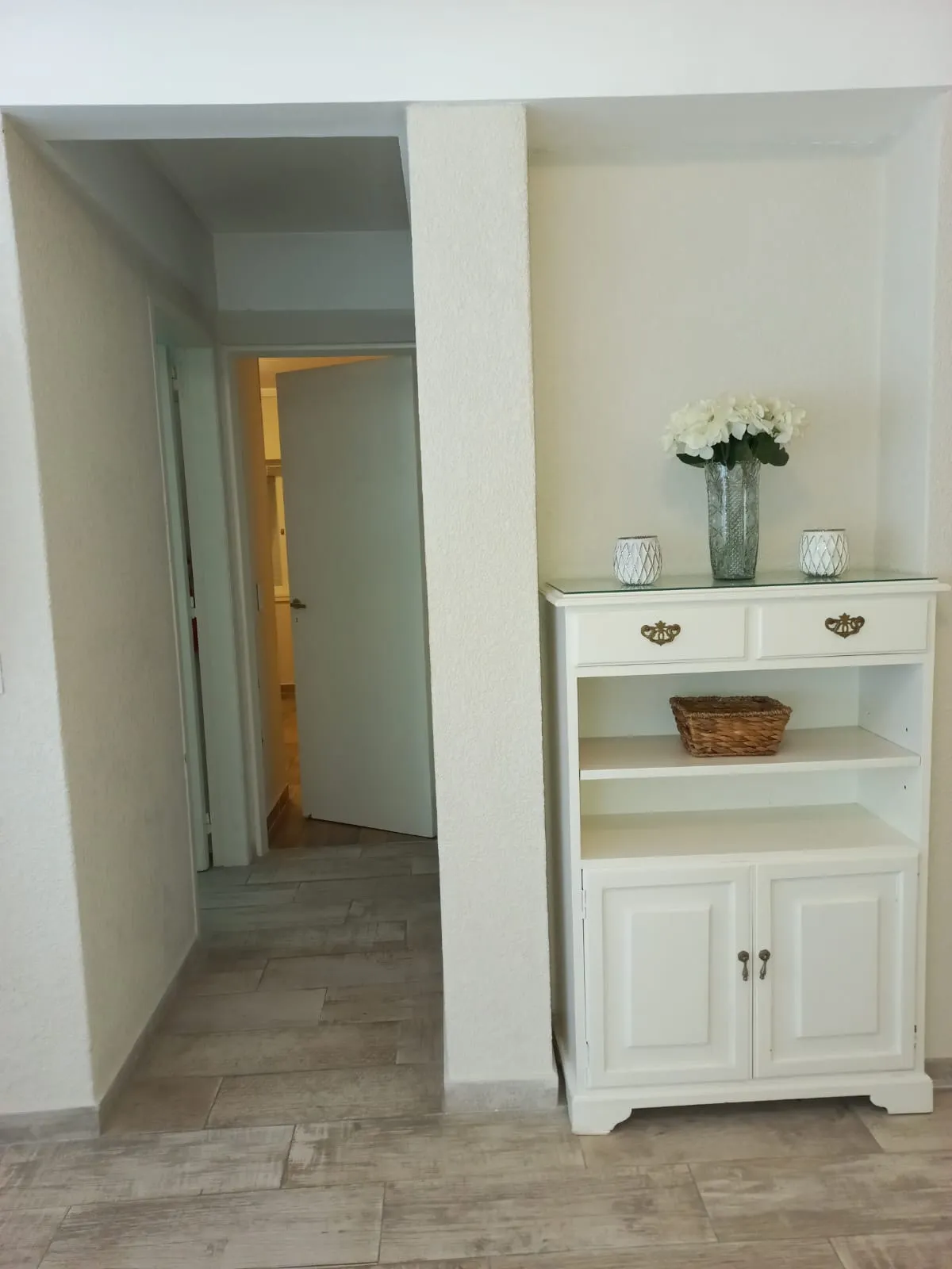 Departamento 2 Amb centro con COCHERA DOBLE , alquiler y venta