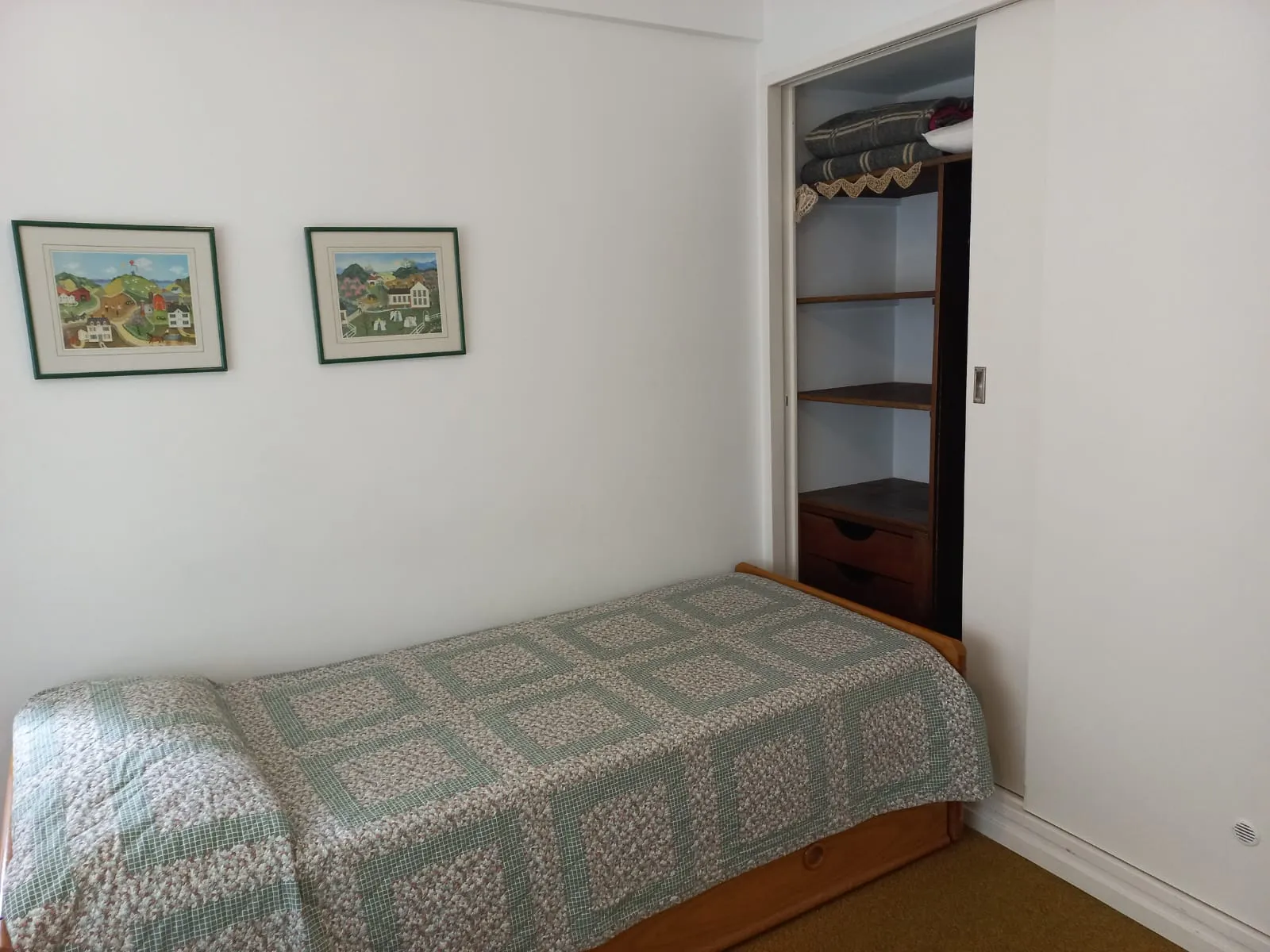 Departamento Centrico 4 Ambientes y cochera doble
