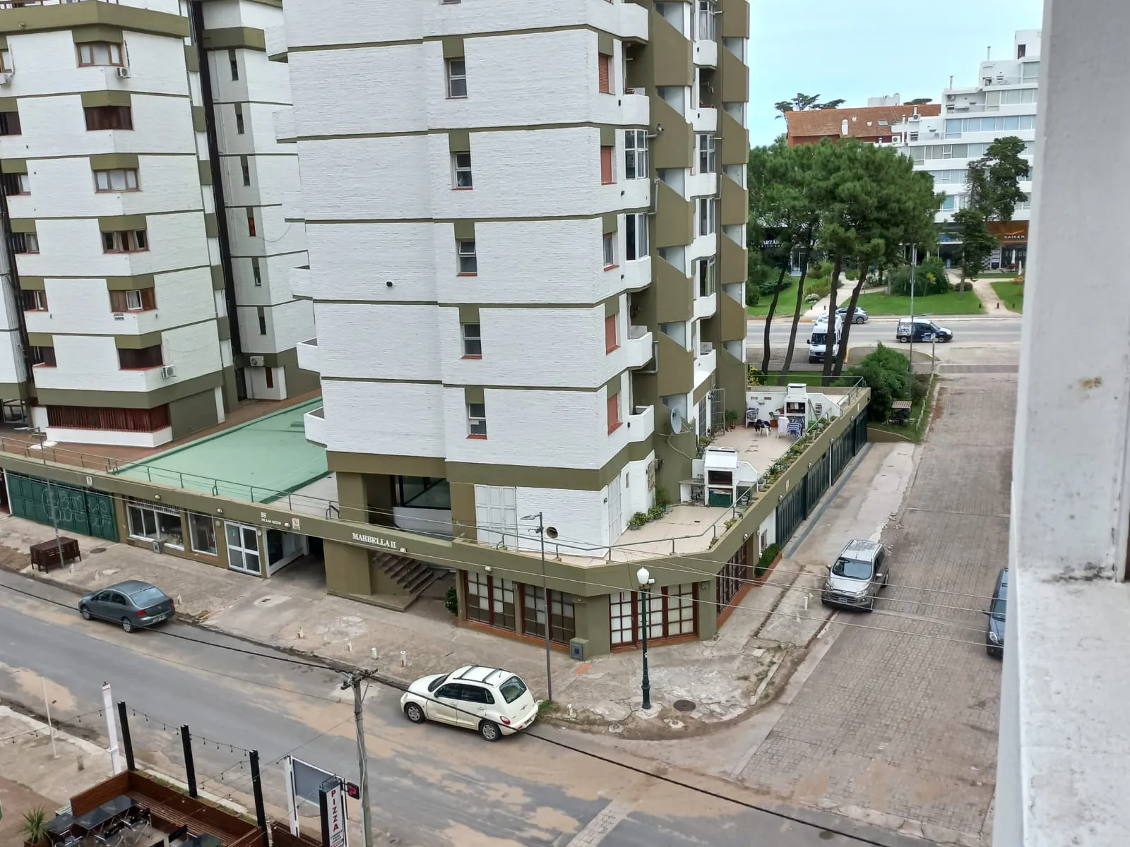Departamento Centrico 4 Ambientes y cochera doble