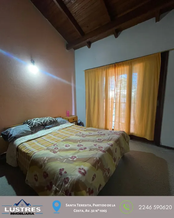 CASA EN VENTA, 5 AMBIENTES. SANTA TERESITA