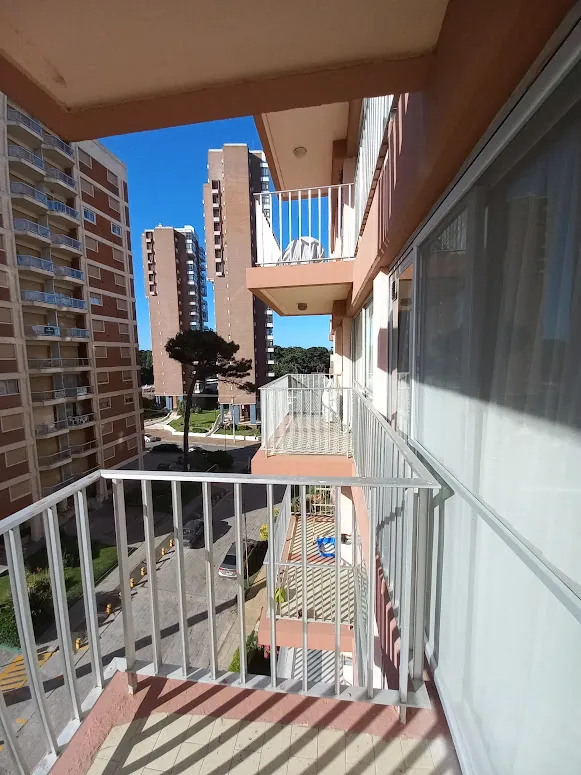 Departamento 3 ambientes impecable. centro