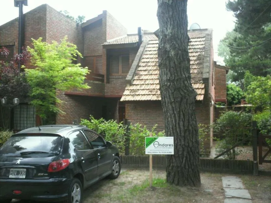 Duplex 3 Ambientes . Con Cochera fija
