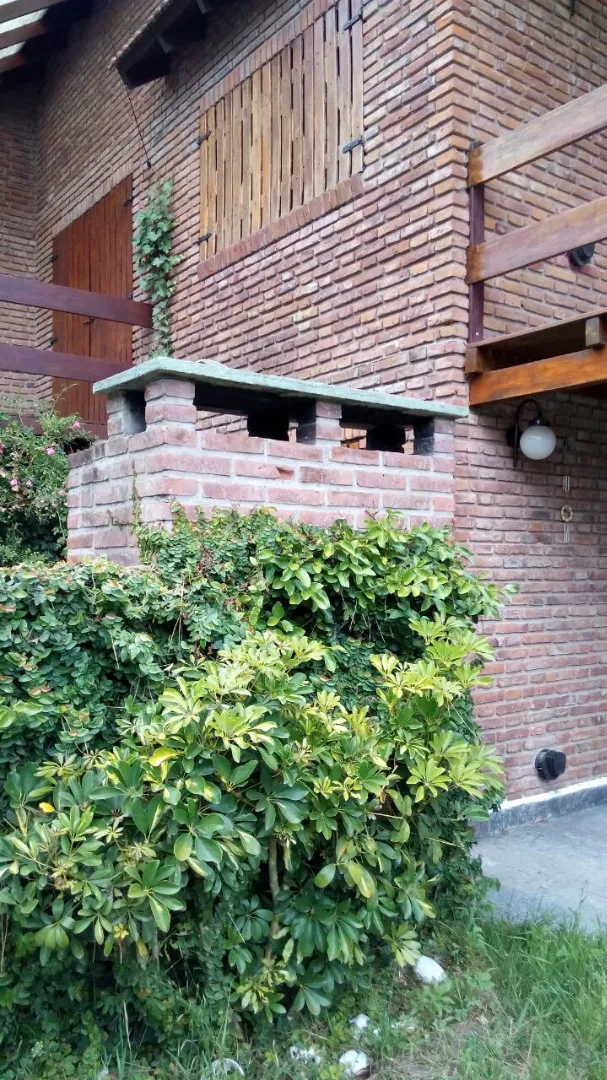 Duplex Tipo Casa , Jardin Propio . Independiente