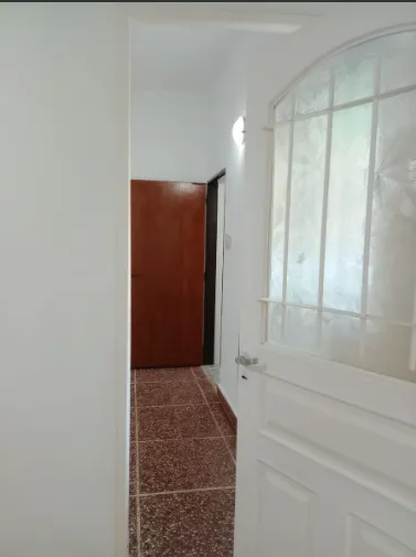 PH DEPTO  MUY BIEN UBICADO RECICLADO      MUY LUMINOSO  -  SE ESCUCHAN PROPUESTAS !!!!!