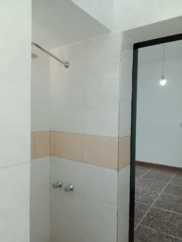 PH DEPTO  MUY BIEN UBICADO RECICLADO      MUY LUMINOSO  -  SE ESCUCHAN PROPUESTAS !!!!!