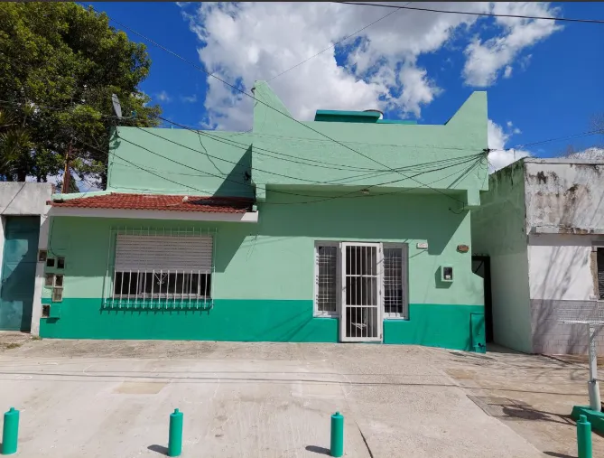 PH DEPTO  MUY BIEN UBICADO RECICLADO      MUY LUMINOSO  -  SE ESCUCHAN PROPUESTAS !!!!!