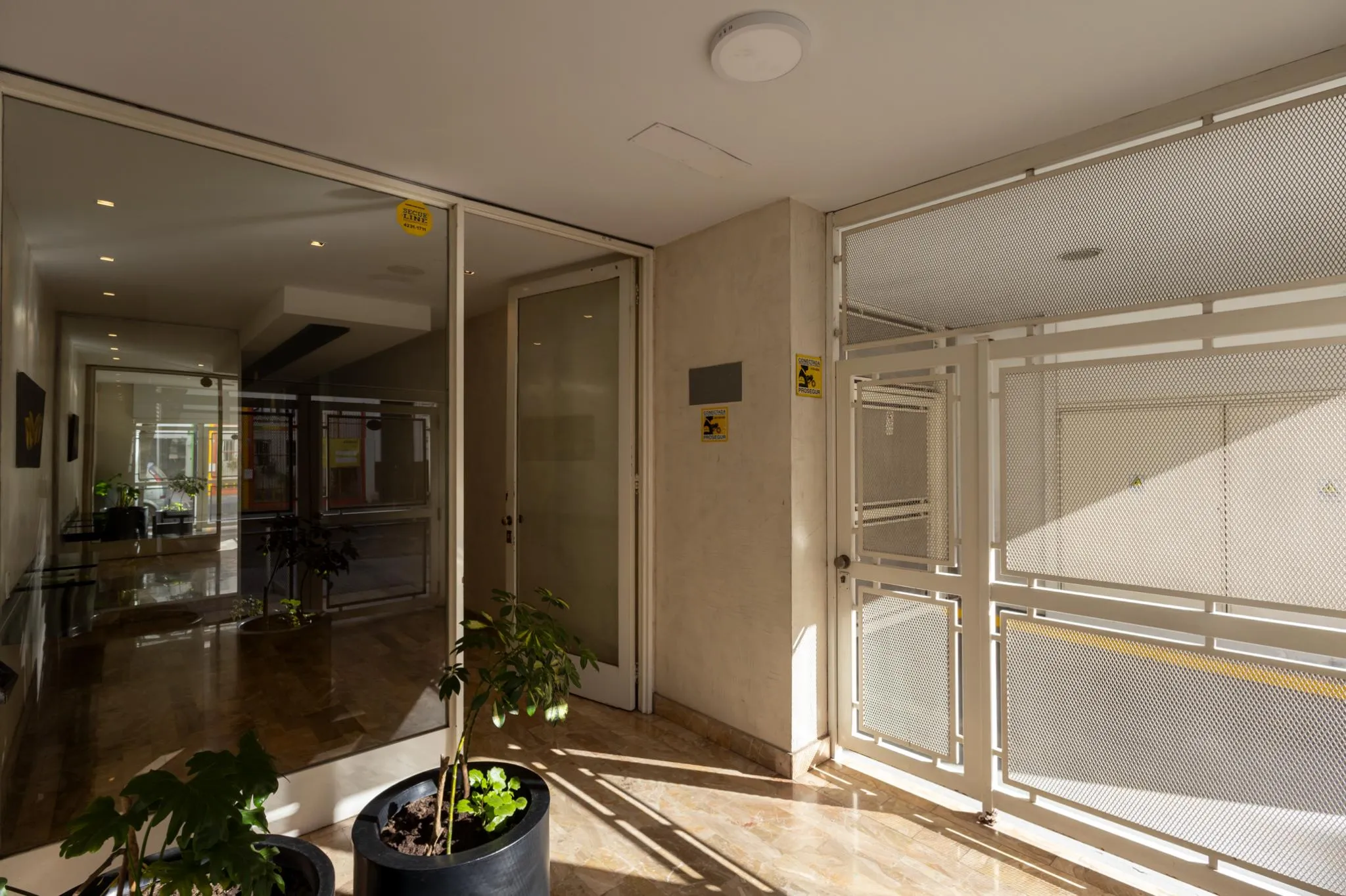 Depto. Moderno 3 amb.al fte c balcon  - cochera-Baulera
