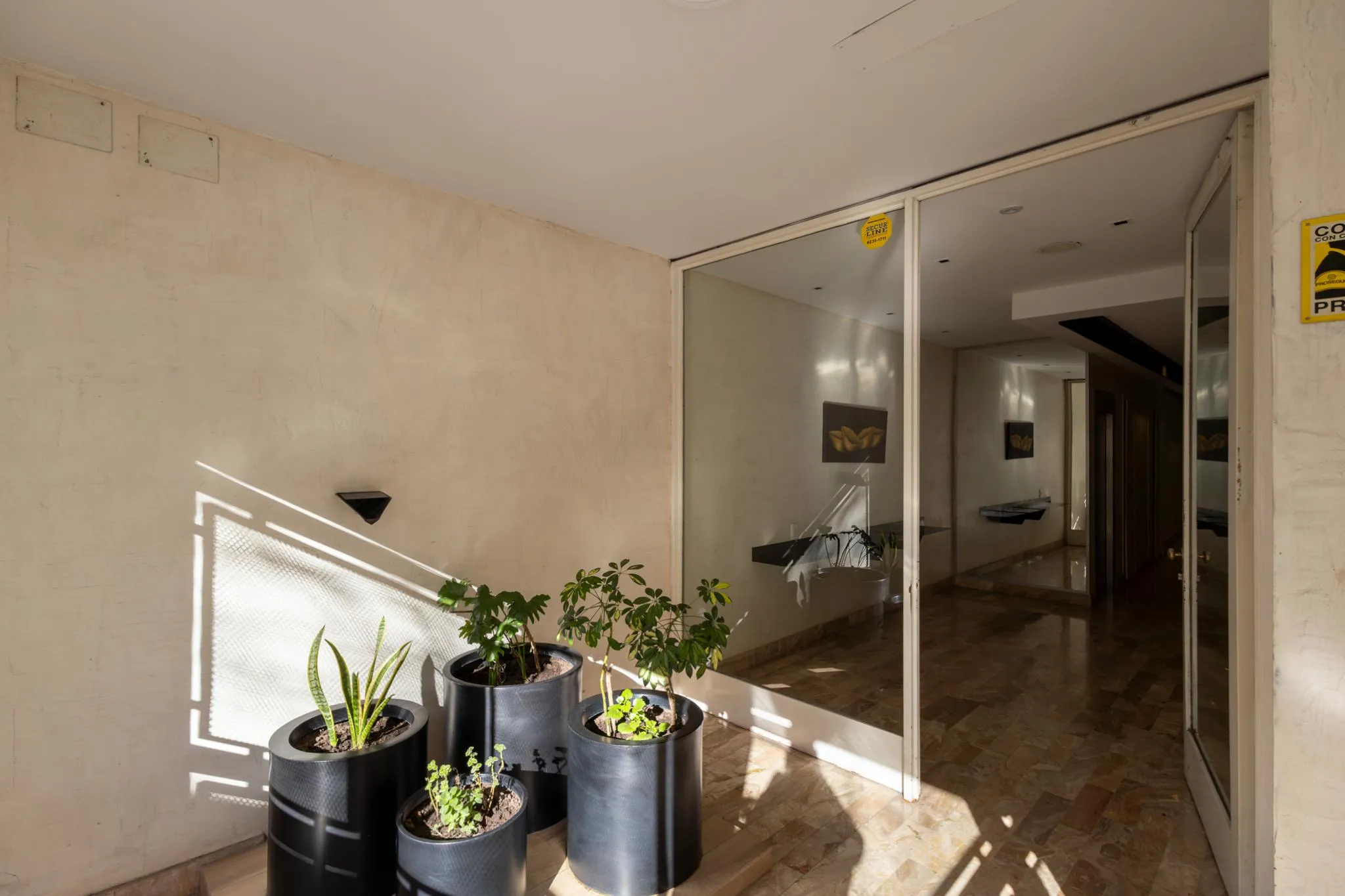 Depto. Moderno 3 amb.al fte c balcon  - cochera-Baulera