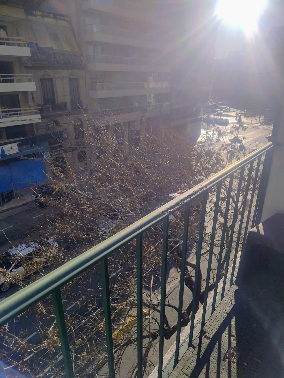 3 ambientes al fte mas dependencia  c balcon  -