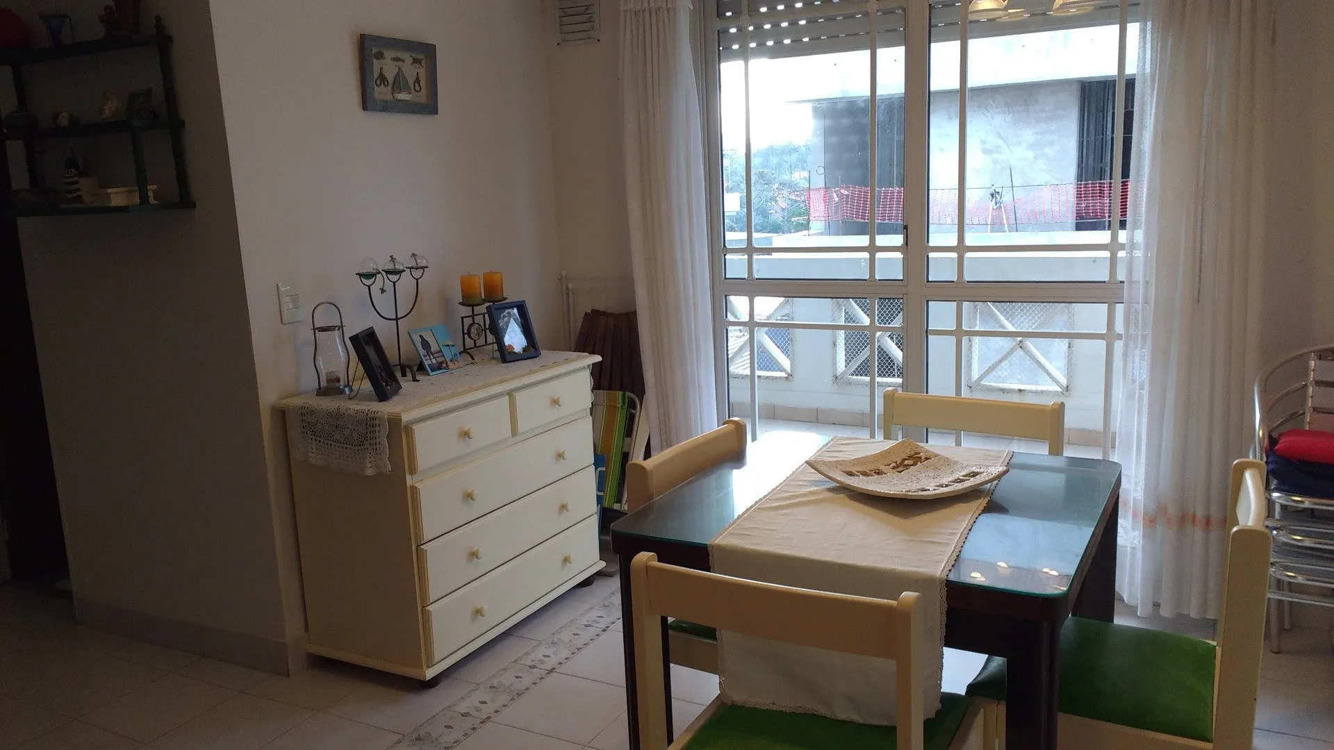 Departamento de 2 Ambientes vista parcial al mar