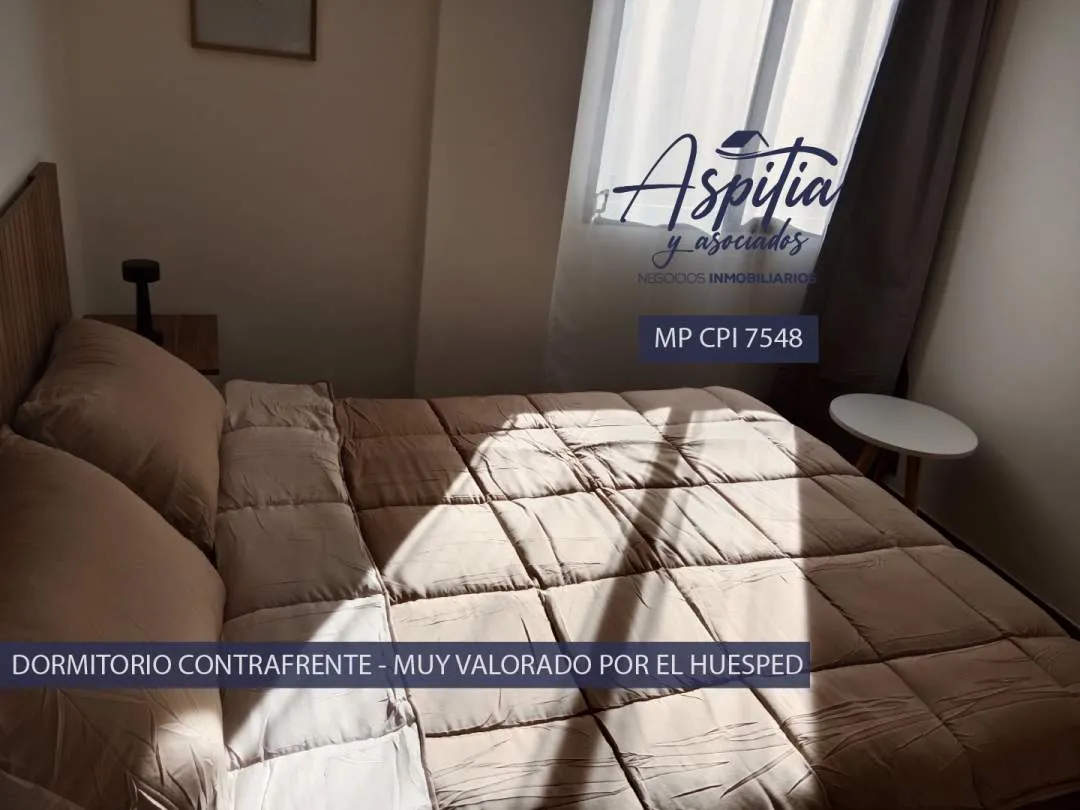 VENTA Departamento 1 Dormitorio Reciclado y Amoblado Centro Córdoba