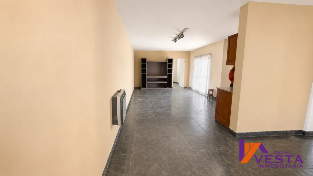 BARRIO LOS LAPACHOS-CASA-VENTA–ZONA SUR-SALTA