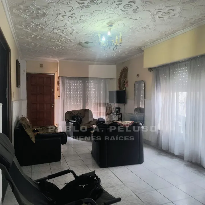 VENTA CASA 4 AMBIENTES. MERLO. ZONA OESTE. BUENOS AIRES.