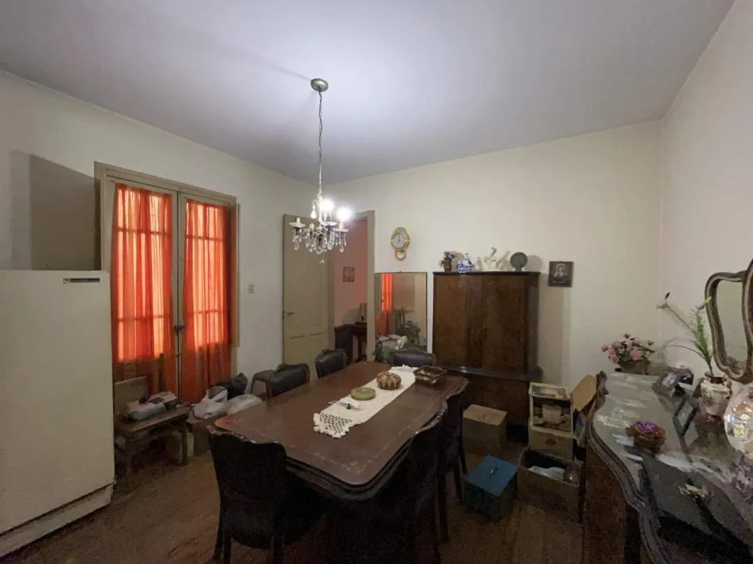 Depósito- Local y 3 departamentos  en Block - Venta-Parque Chacabuco