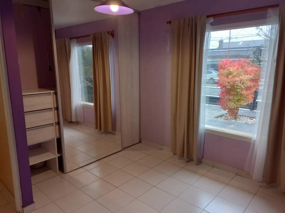 CASA 4 DORMITORIOS, LIVING, COMEDOR, COCINA, QUINCHO, LAVADERO, DESPENSA, 3 BAÑOS, CAVA DE VINOS