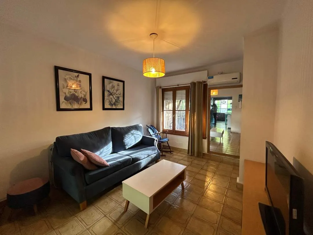 Casa 7x20 en Venta-Ciudad Jardín