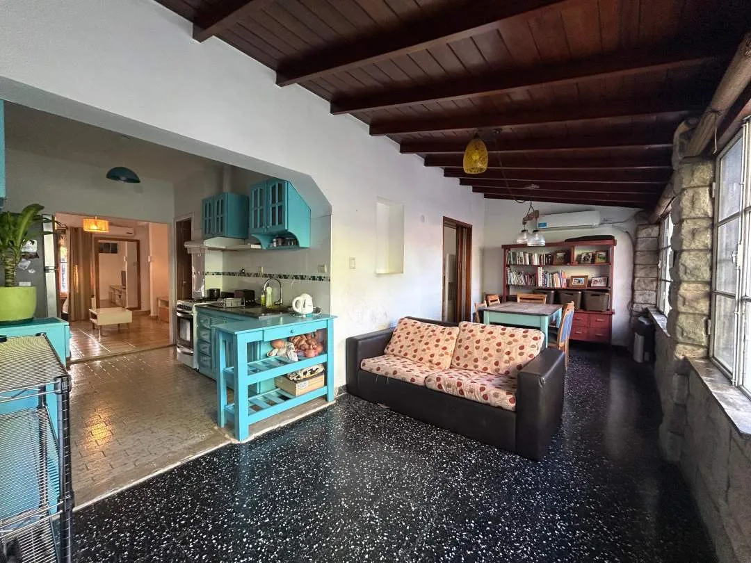 Casa 7x20 en Venta-Ciudad Jardín