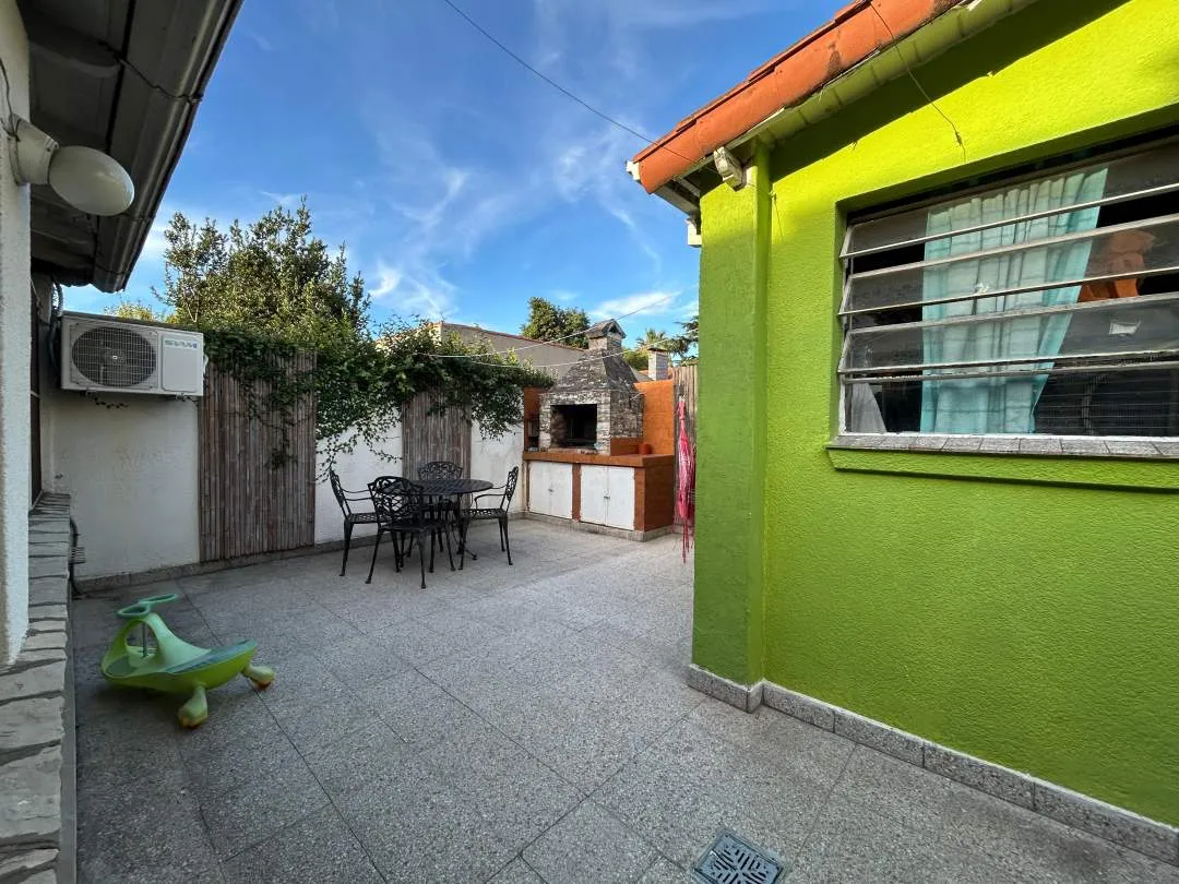 Casa 7x20 en Venta-Ciudad Jardín
