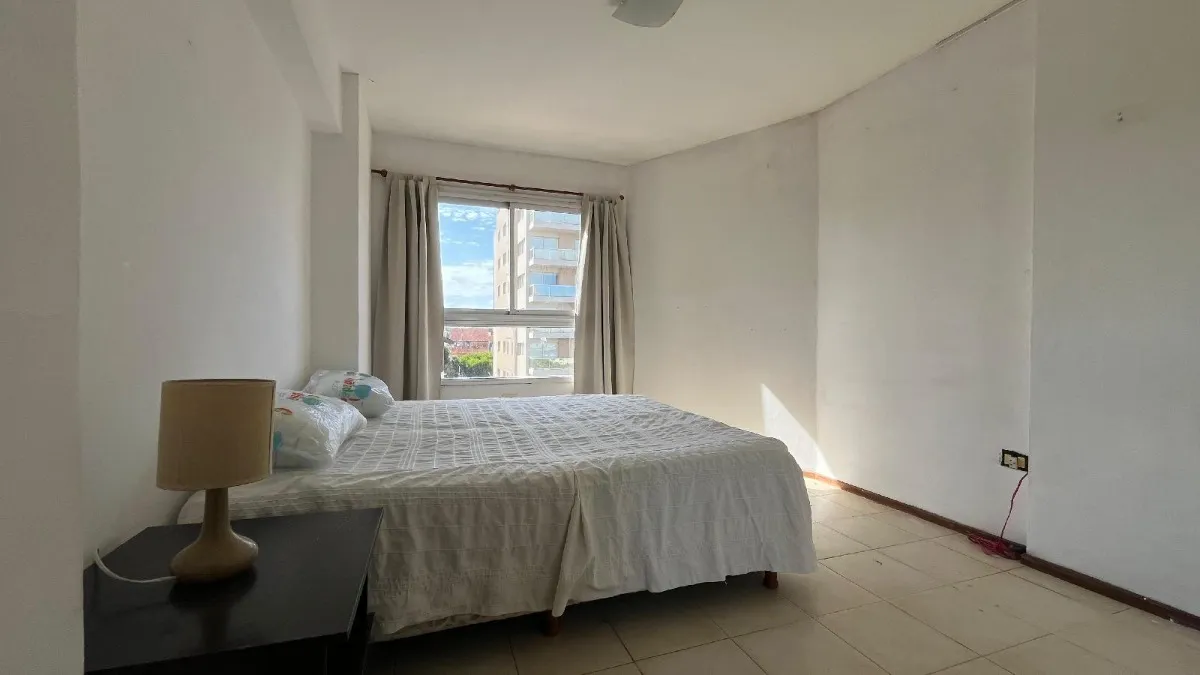 Departamento En Venta En Gesell Centro