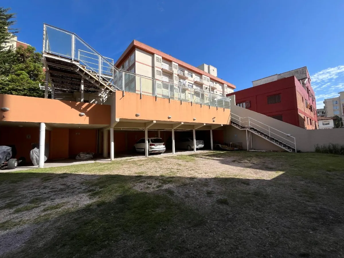 Departamento En Venta En Gesell Centro