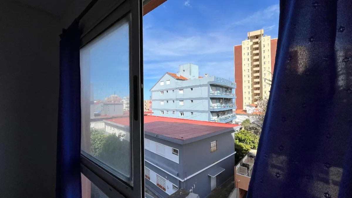 Departamento En Venta En Gesell Centro