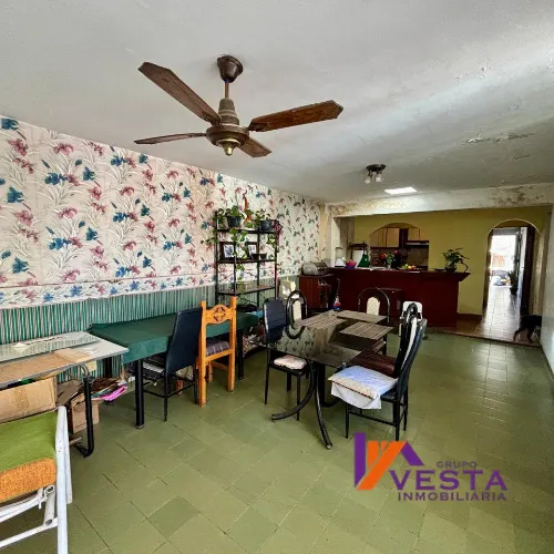 BARRIO PERIODISTA - CASA EN VENTA - ZONA SUR