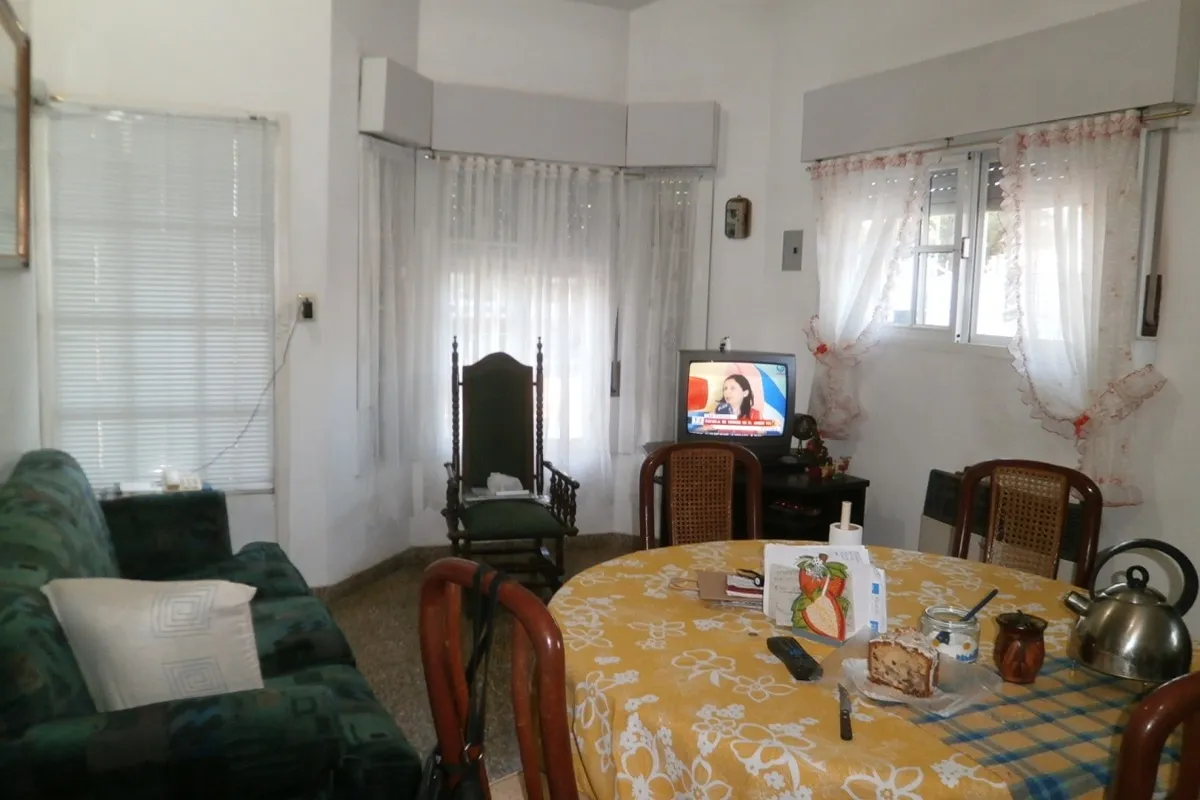 Santa Teresita.  2 Chalet De 3 Ambientes En Barrio Residencial! Gas Conectado.