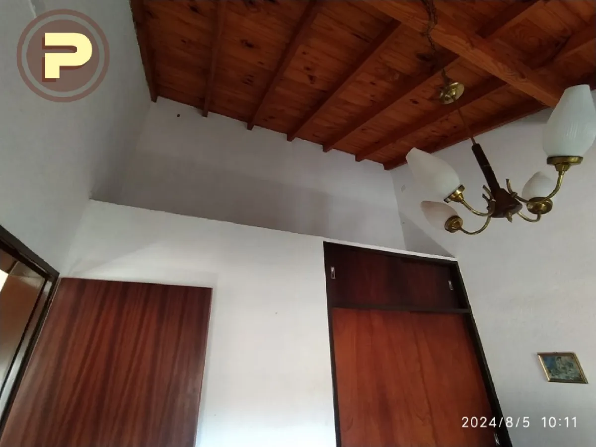Hermoso Chalet sobre calle 5