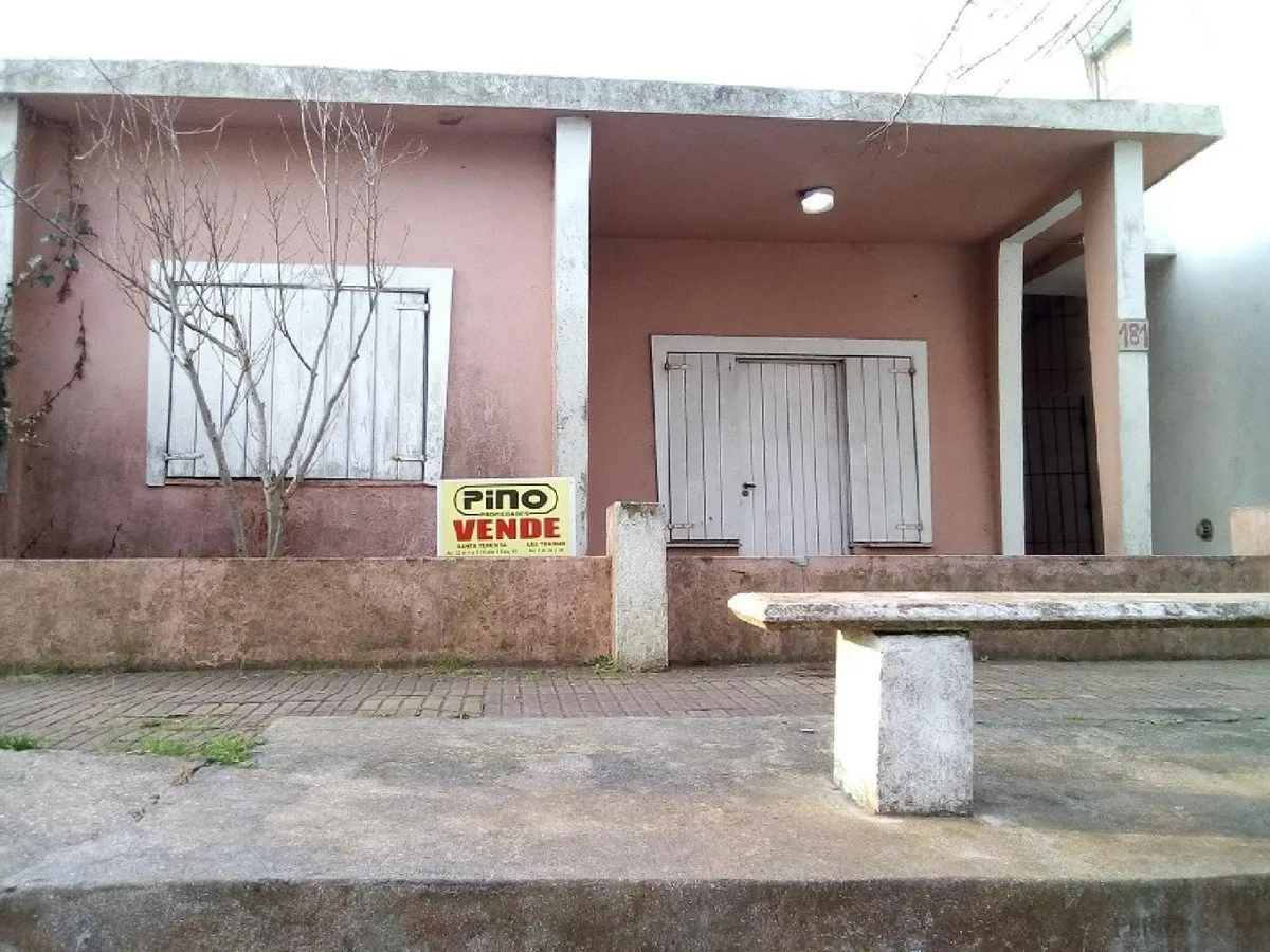 Casa En Venta En Santa Teresita