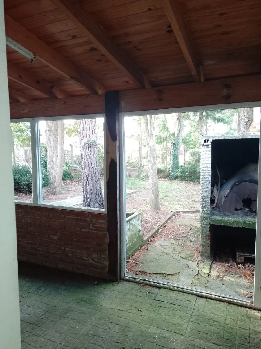 Casa En Block Comunicadas Con Patio Compartido En Las Toninas
