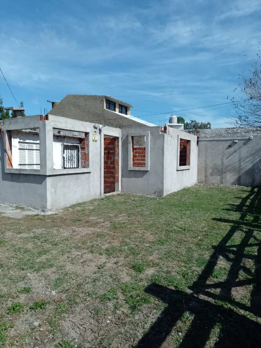 Casa 2 Ambientes Gran  Lote En Las Toninas A 4 Cuadras De La Playa