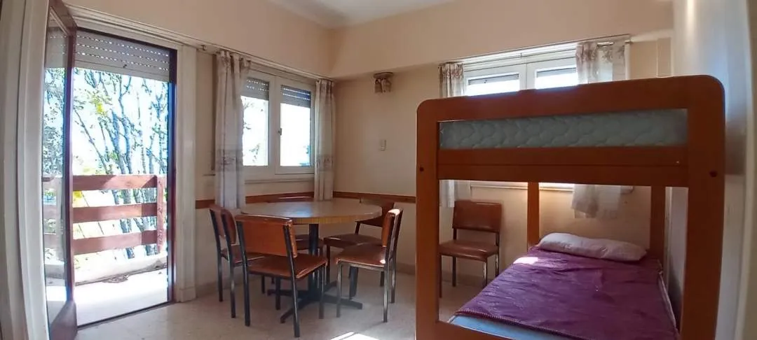 DEPARTAMENTO CON BALCON A LA CALLE