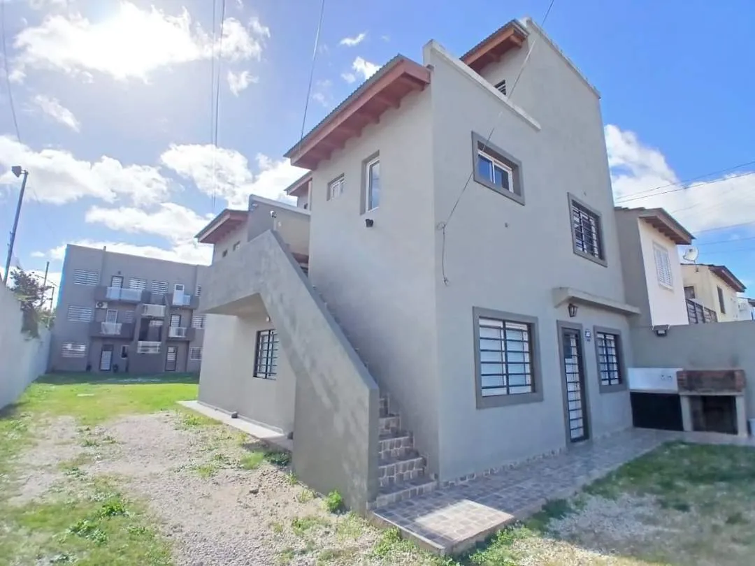 DEPARTAMENTO TIPO DUPLEX A 3 CUADRAS DEL MAR