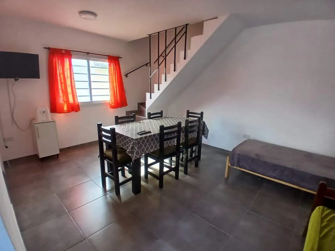 DEPARTAMENTO TIPO DUPLEX A 3 CUADRAS DEL MAR