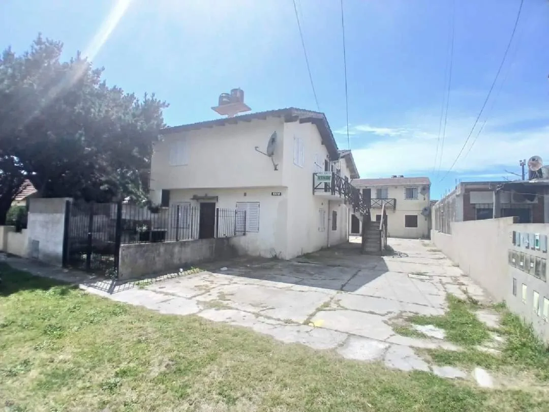 DEPARTAMENTO EN PLANTA BAJA A MTS DEL MAR