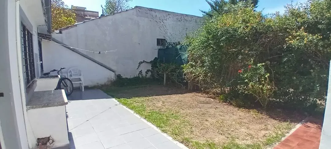 2 CASAS EN BLOCK A 150M DEL MAR