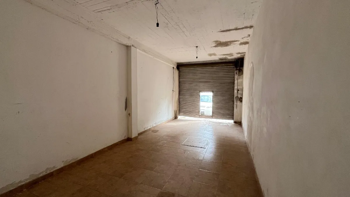 RESERVADO!!!      Se Venden 2 Locales Y 1 Casa