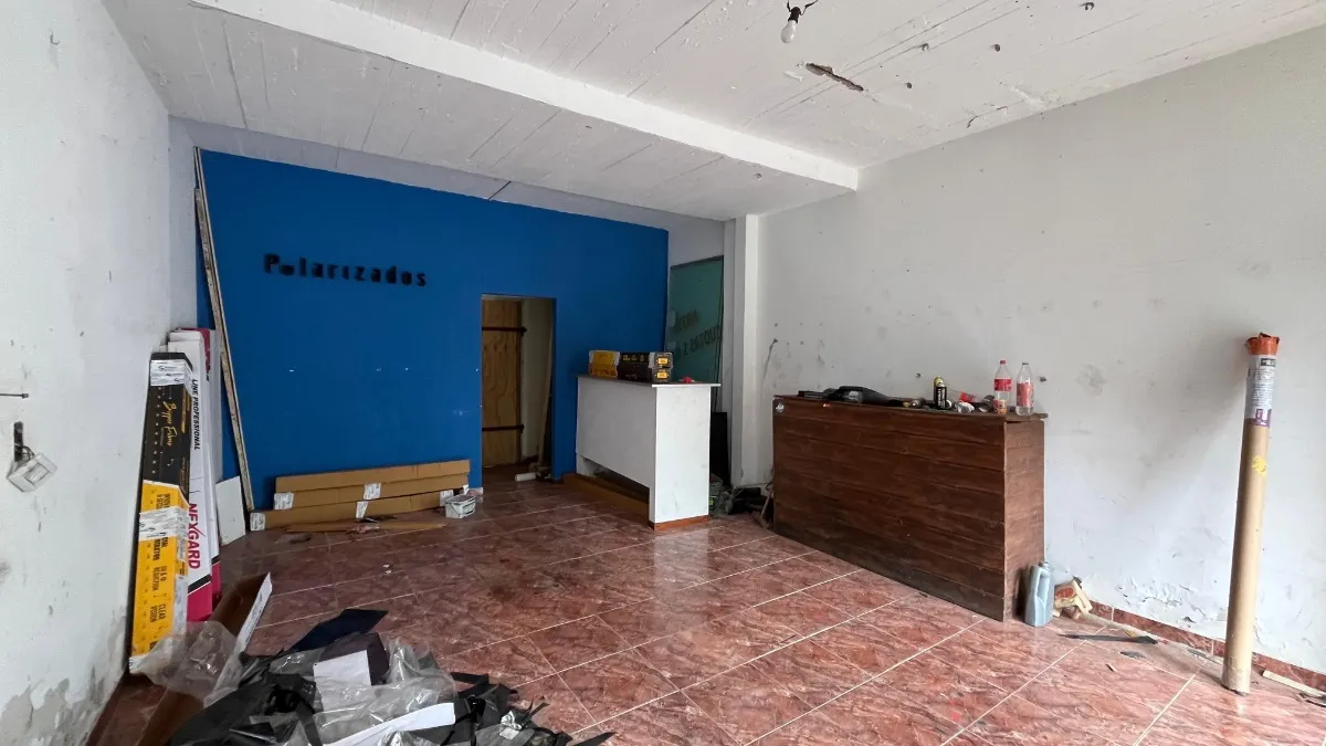RESERVADO!!!      Se Venden 2 Locales Y 1 Casa