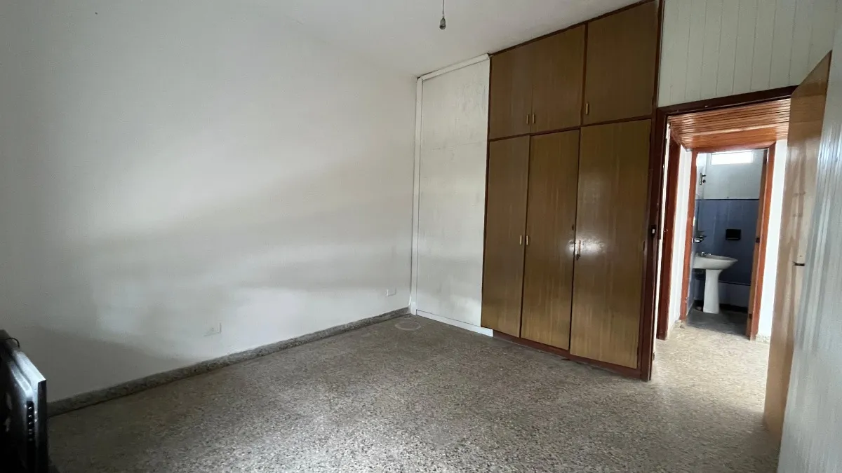 RESERVADO!!!      Se Venden 2 Locales Y 1 Casa