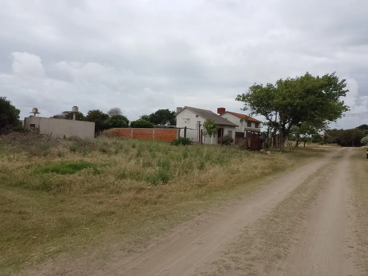 Lote Costa Chica A Metros Del Mar