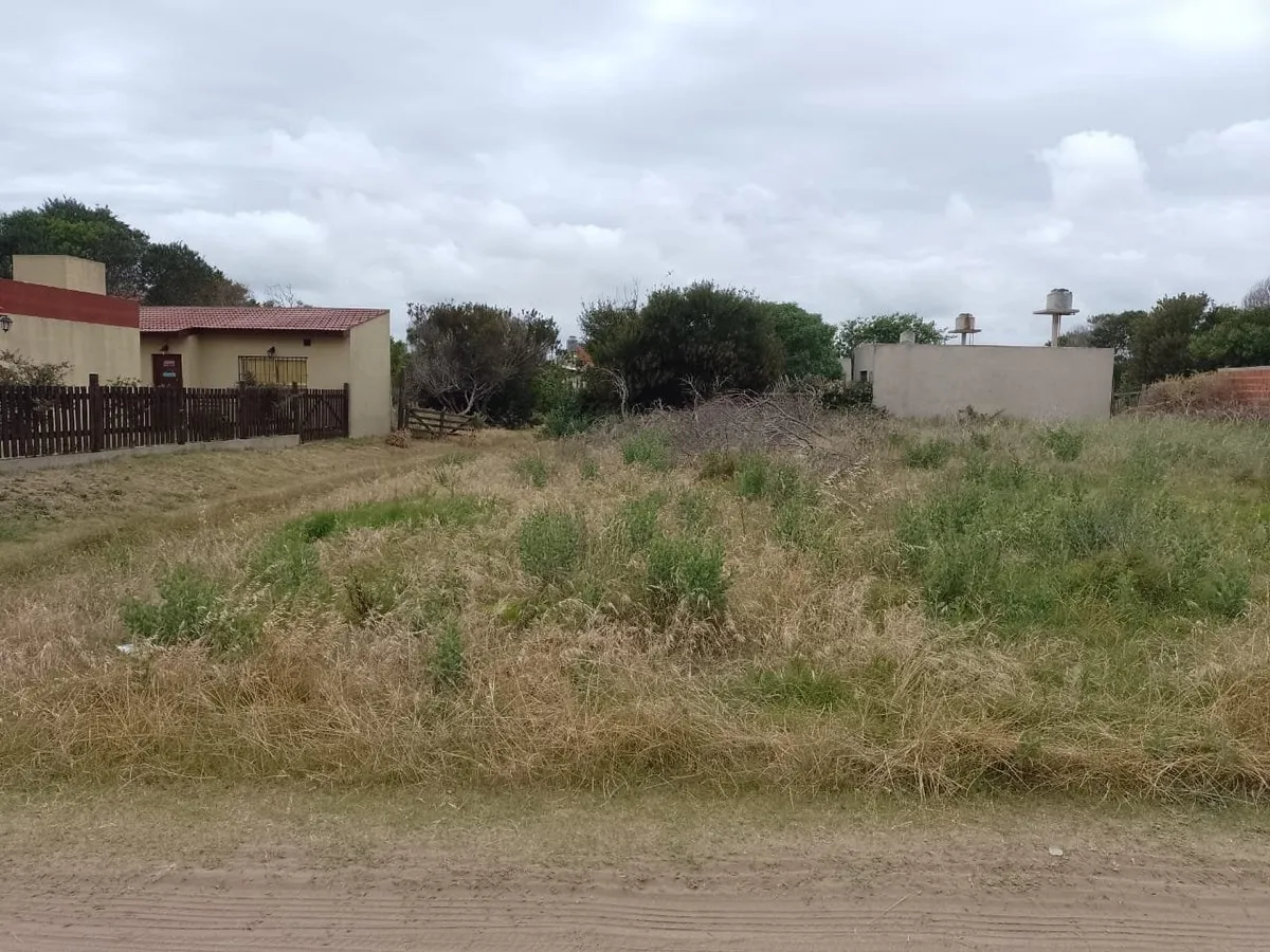 Lote Costa Chica A Metros Del Mar