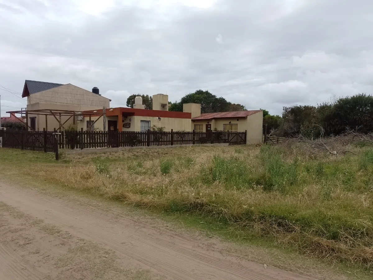 Lote Costa Chica A Metros Del Mar