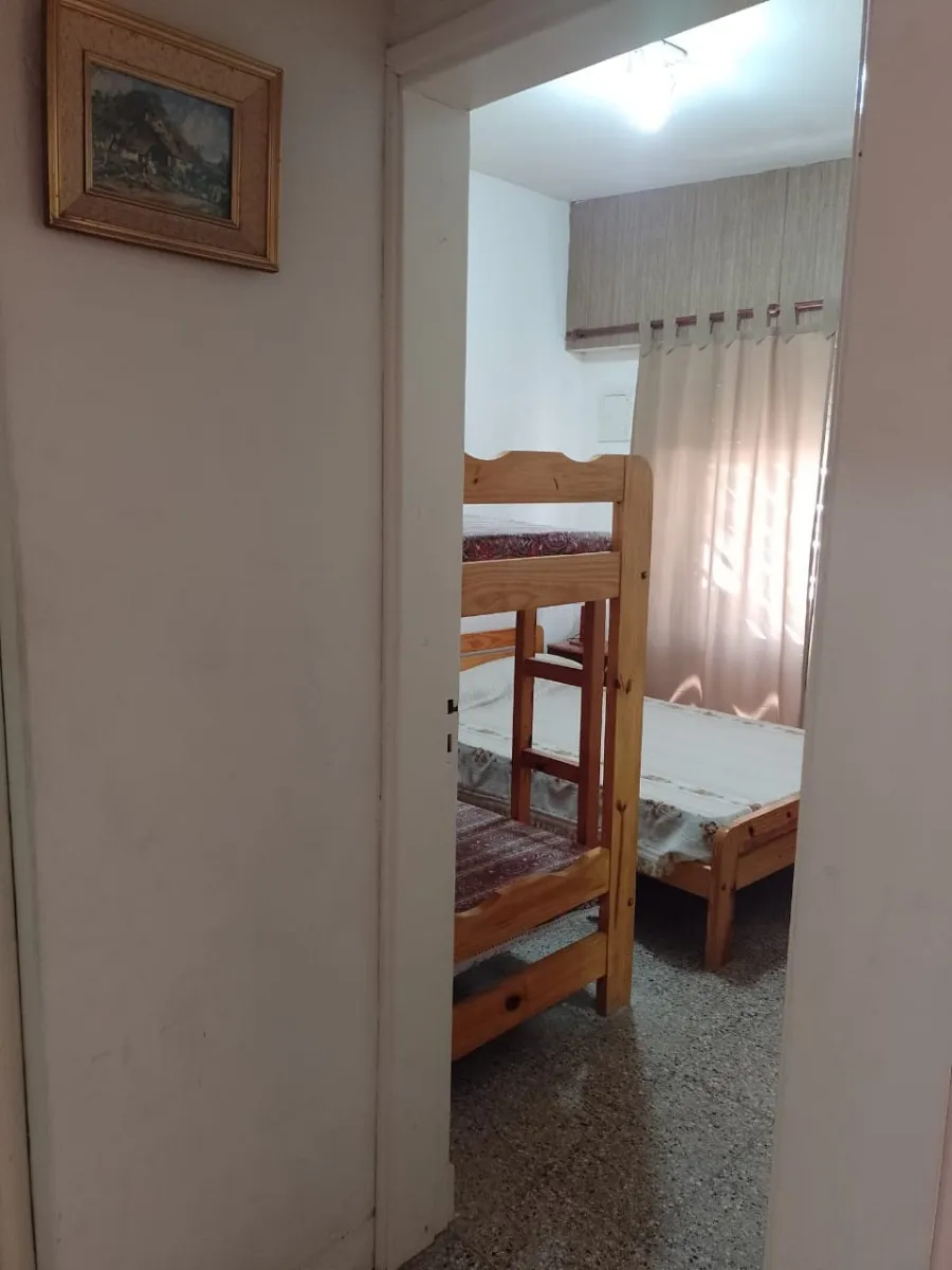 Casa Sola En Lote En Las Toninas A 3 Cuadras Del Mar
