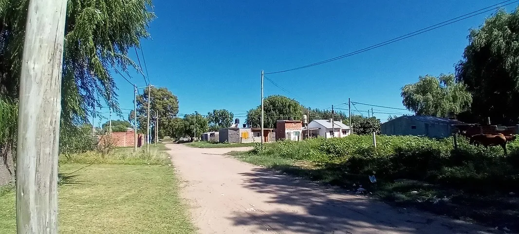 Santa Tersita Para Residentes Estables Lote 10 X 30m